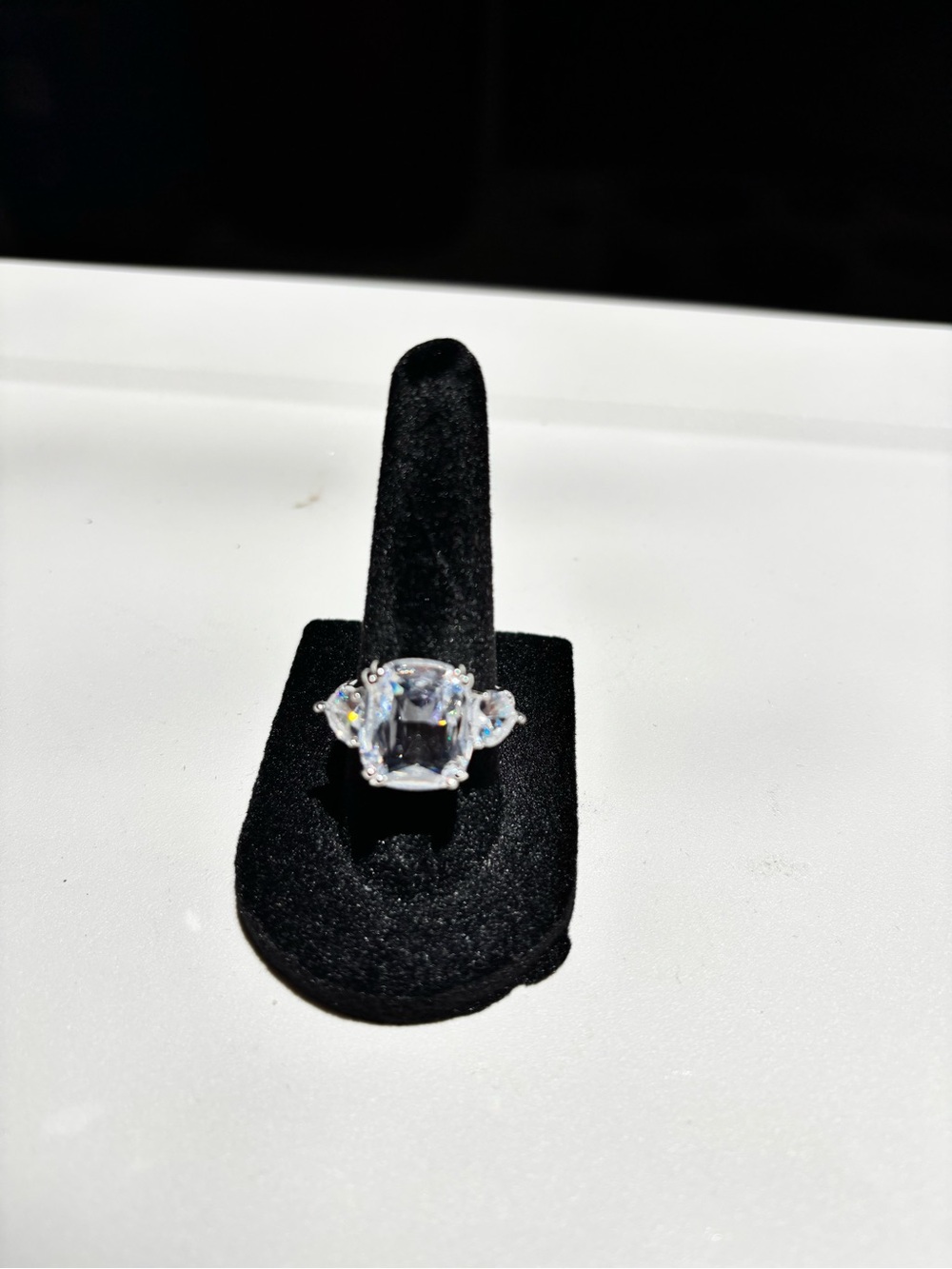 Elegant simulated Clear  Zirconia Three-Stone Ring - silvery  Size 7